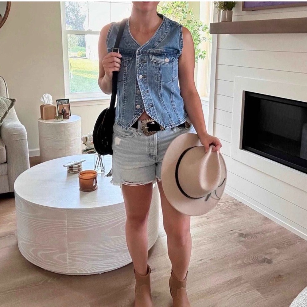 Universal Thread Denim Vest With Button Front - image 2